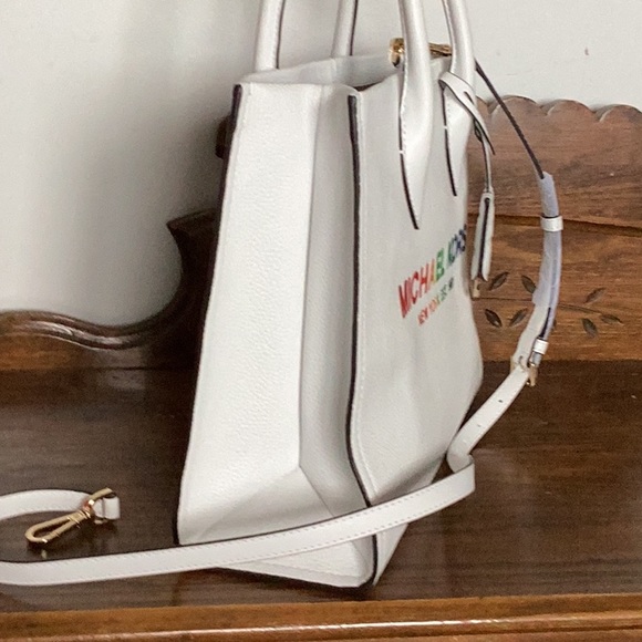 Micheal Kors Pride with bonus pin - Picture 3 of 9